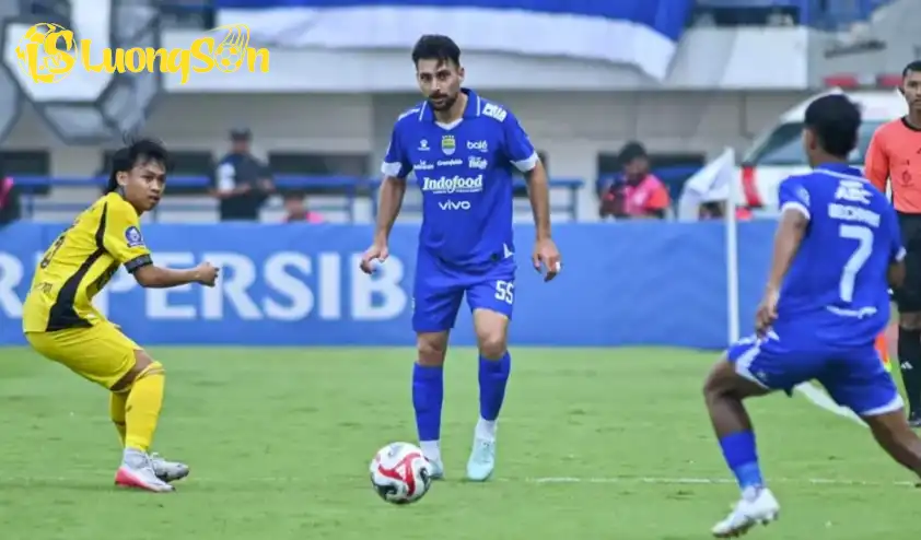 Persib Bandung được đánh giá cao hơn hẳn so với tân binh Persijap Jepara Persib Bandung được đánh giá cao hơn hẳn so với tân binh Persijap Jepara