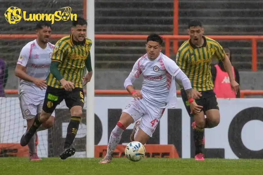 Argentinos Jrs được đánh giá cao hơn trong trận đấu này Argentinos Jrs được đánh giá cao hơn trong trận đấu này