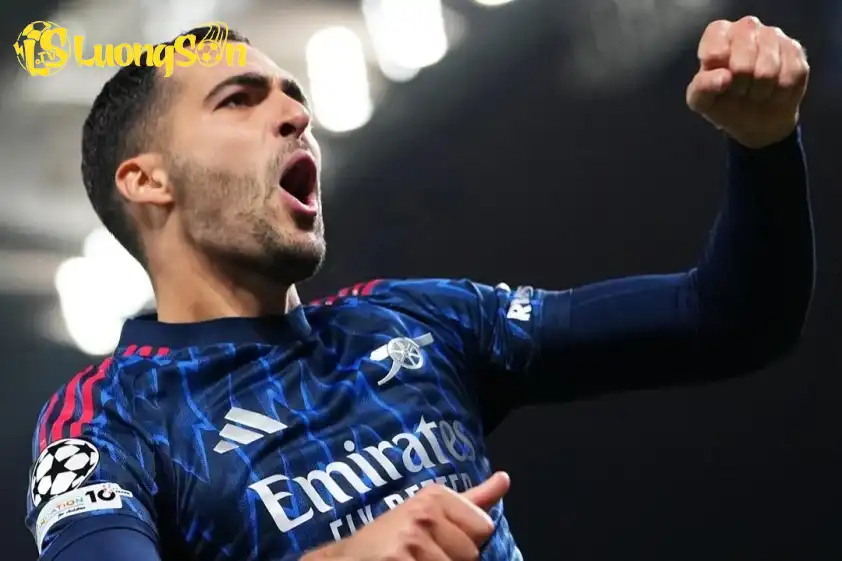 Mikel Merino được xem là quân bài Mikel Merino được xem là quân bài